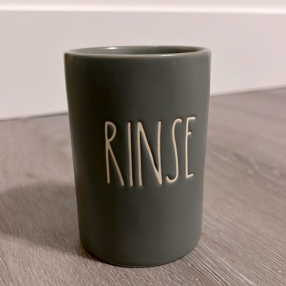 RAE DUNN - RINSE CUP